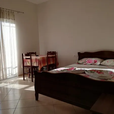 Apartahotel Art Ksamil